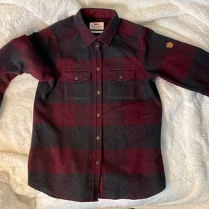 Fjallraven Women’s Canada LS shirt- small